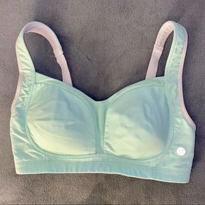 Ta Ta Tamer Lululemon 34D Mint Green